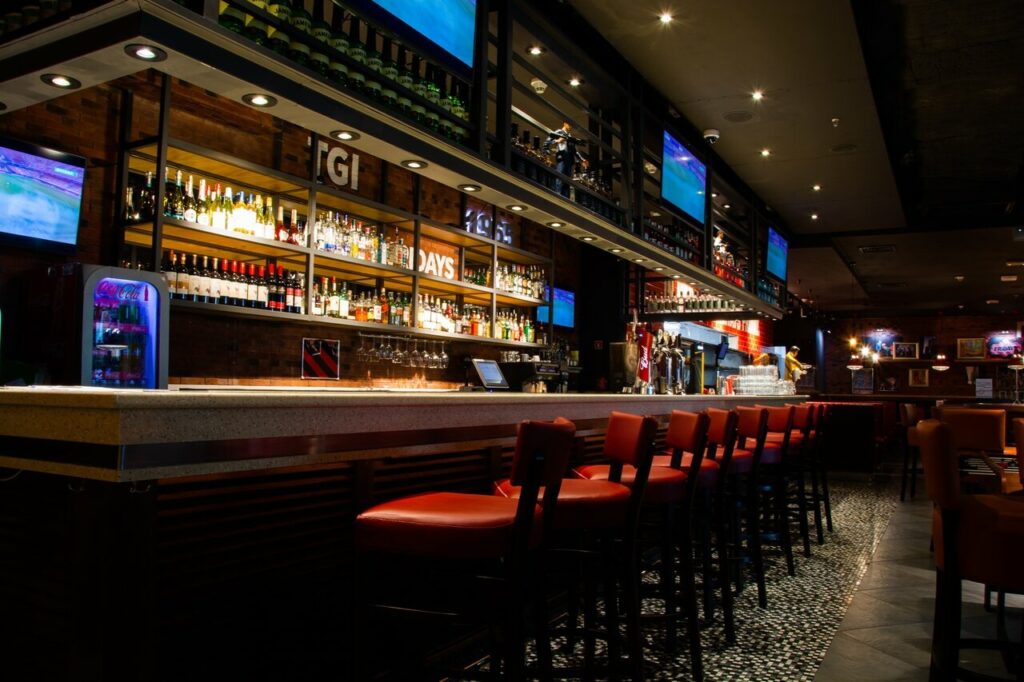 ТиДжиАй Фрайдейс / TGI Fridays