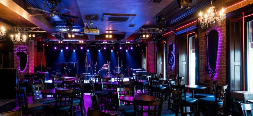 Зе Лефт Банк Паб / The Left Bank Pub