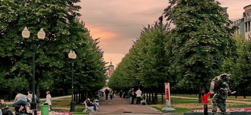 Цветной бульвар