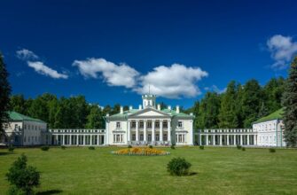 Усадьба «Покровское-Валуево»: прогулка по историческому уголку Новой Москвы