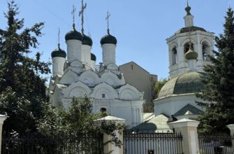 В тени Тверской: воротники, дворяне и купцы