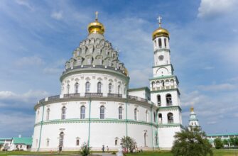 Из Москвы — в Звенигород и Новый Иерусалим (в группе)