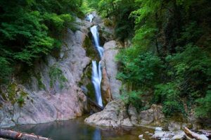Водопад «Безымянный» в Сочи: природное чудо Кавказа