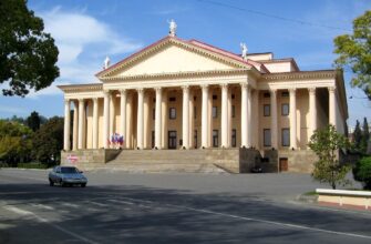 Зимний театр в Сочи — культурная жемчужина города
